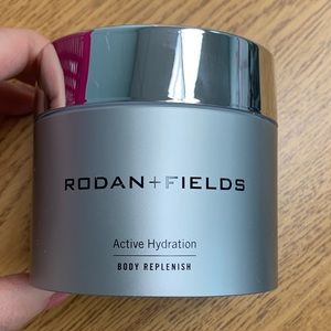 active body replenish & makeup wipe bundle